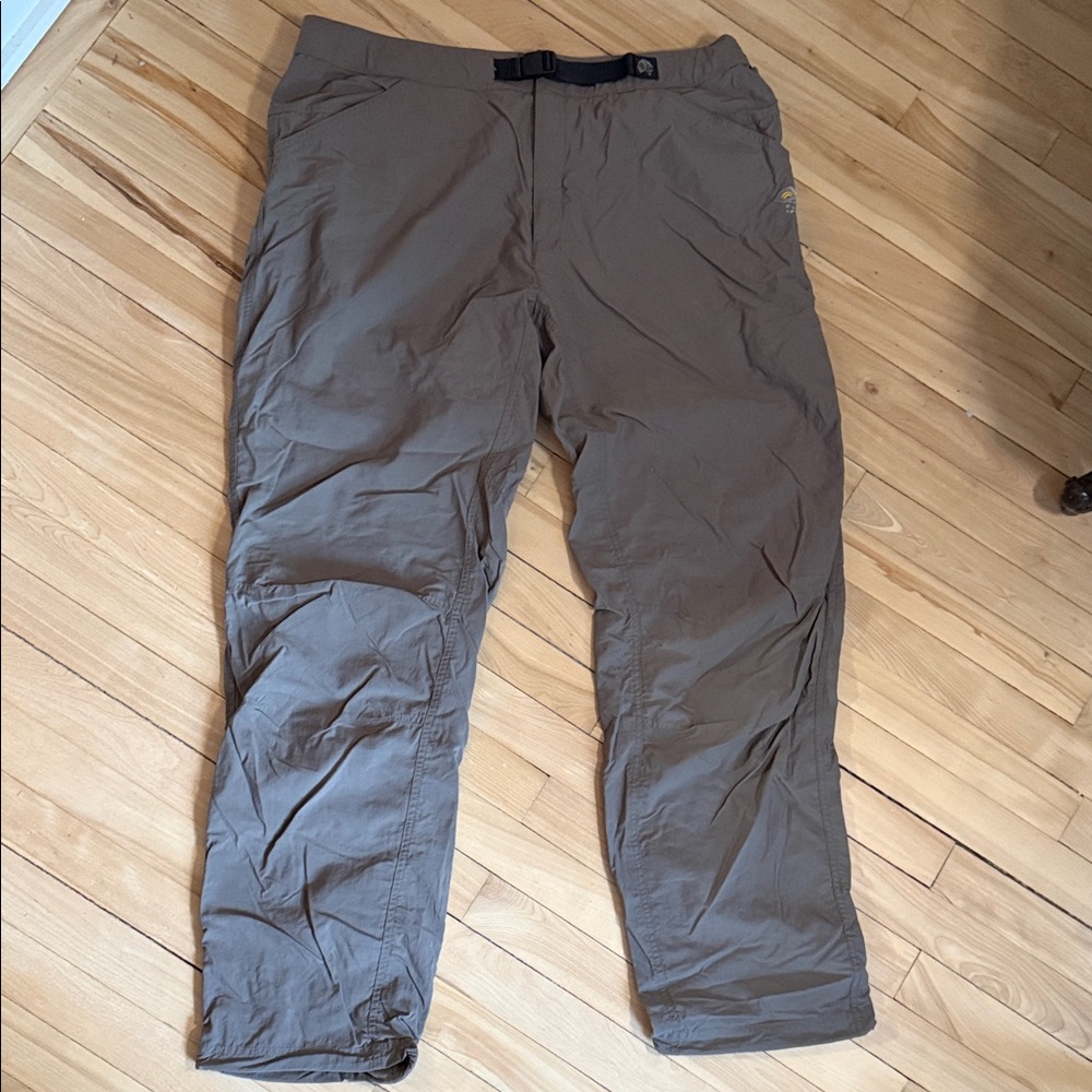 Mountain Hardwear Men's Grey Pants